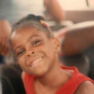 Meet your Posher, Dionna